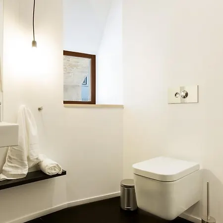 Orpheus - Carlos Paredes - Unesco Heritage 科英布拉