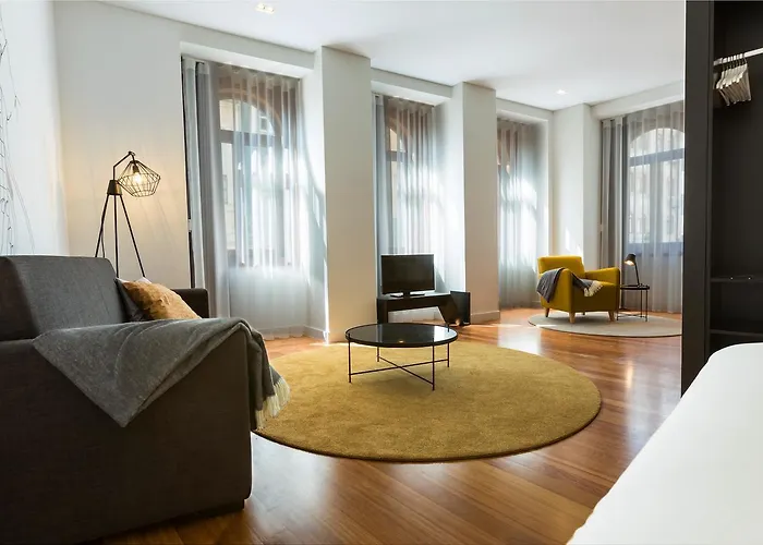 Orpheus - Carlos Paredes - Unesco Heritage * Coimbra